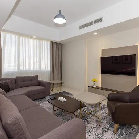Platinum Coast Hotel Apartments Fujairah Exterior photo Living room